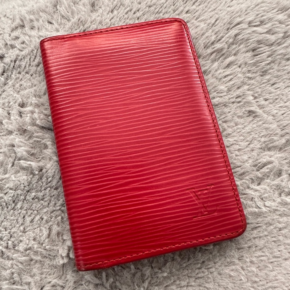 Louis Vuitton LV Red Card Case Wallet Pocket Organizer in Red Epi Leather